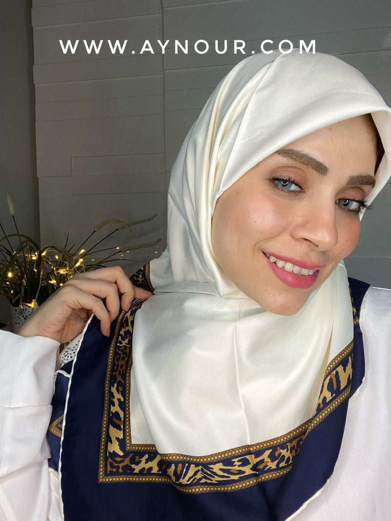 Luxury leopard print frame satin squared classy non transparent luxurious fabric Hijab 2021 - Aynour.com