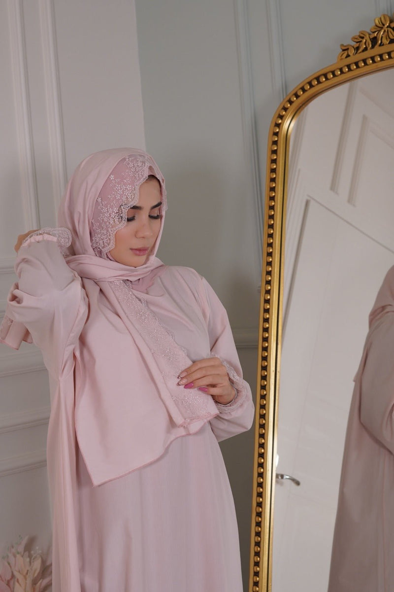 Yaqeen Prayer 1Piece Headscarf and long jilbab attached Islamic Hijab Luxurious with dantel - Aynour.com
